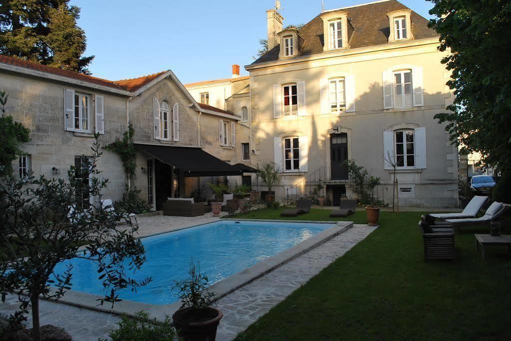 Chambres D'Hotes Maison La Porte Rouge Niort Exterior foto